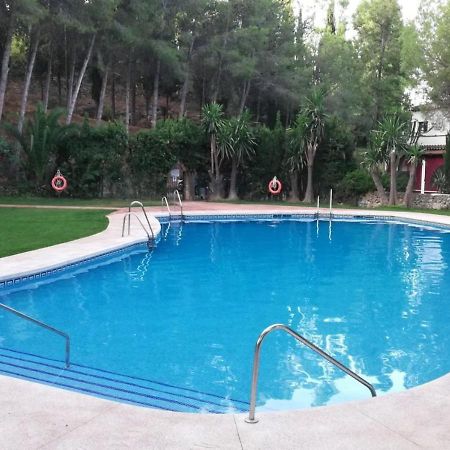 Terraced House In The Mountains With Fantastic View Malaga Exterior photo